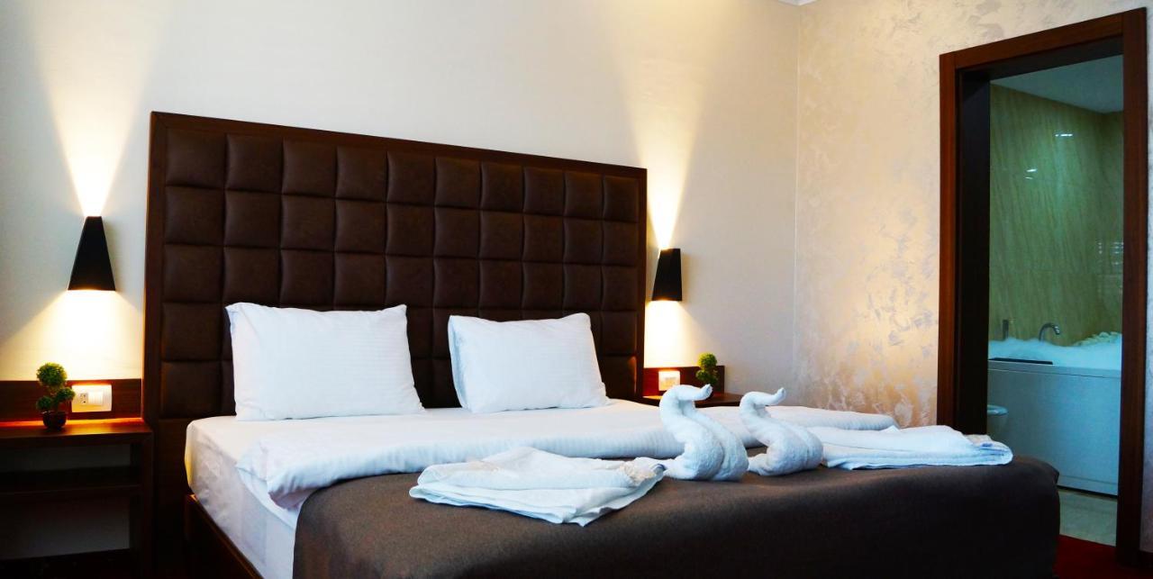 City Hotel Πρίζρεν Εξωτερικό φωτογραφία