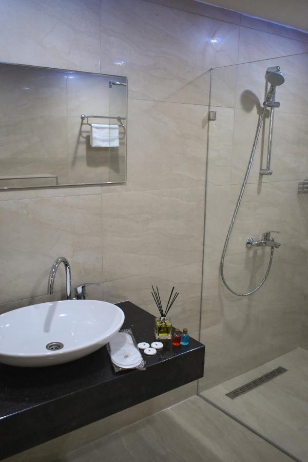 City Hotel Πρίζρεν Εξωτερικό φωτογραφία